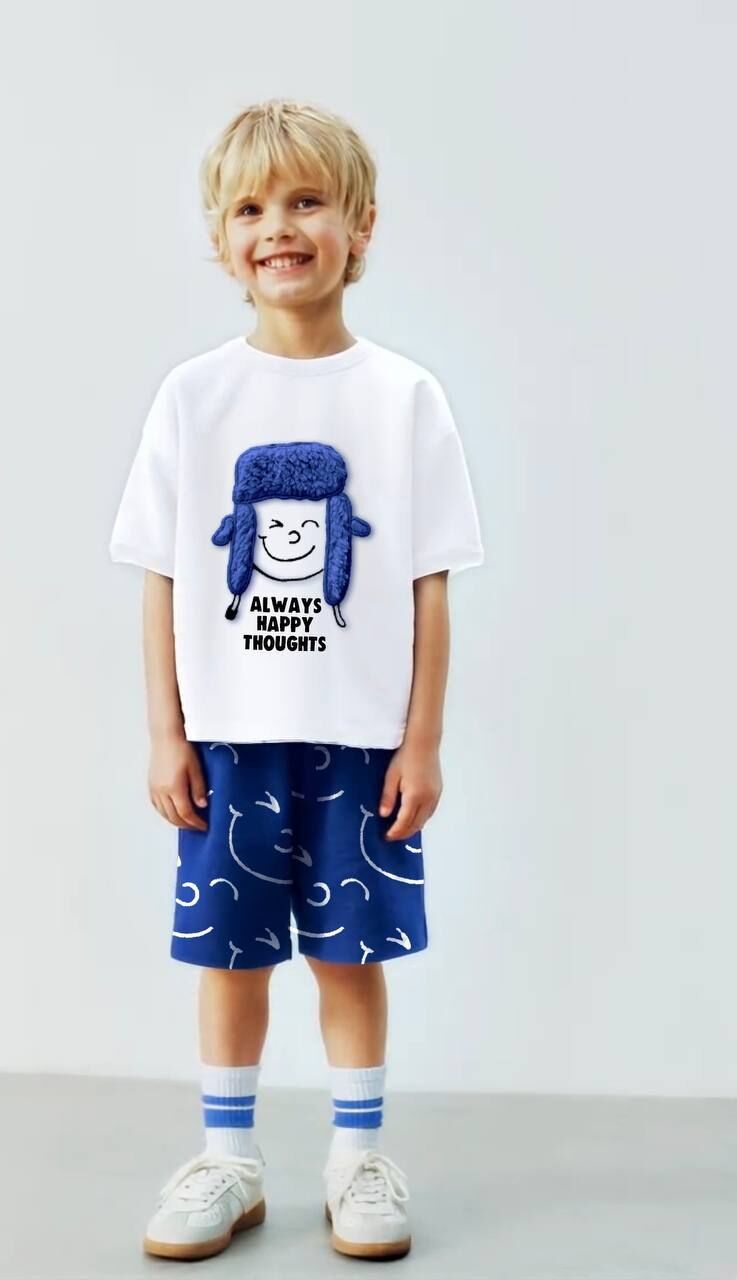 ''Always Happy Thoughts'' Gülen Yüz ve Şapka Baskılı Erkek Çocuk Takım