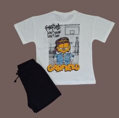 Erkek Çocuk Sırtta ve Gçğüste Garfield Baskılı T-Shirt ve Şort Alt Üst Takım